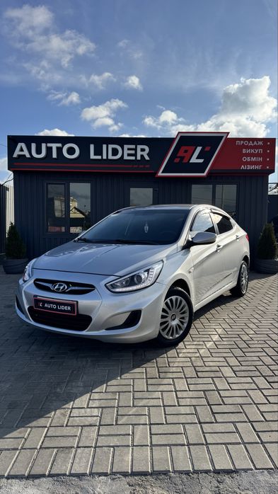 Офіційний Hyundai Accent Хюндай Акцент 2013 р 1,4 газ/бенз 5МКПП