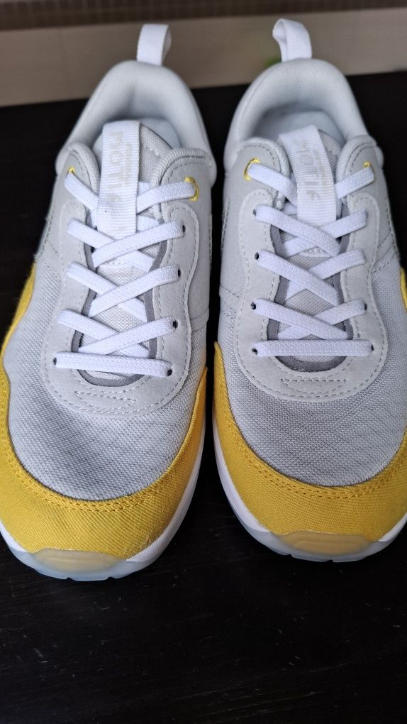 Obuwie dziecięce NIKE
