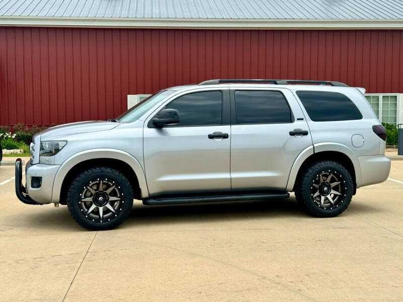 2017 Toyota Sequoia
