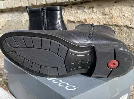 Демисезонные сапоги ECCO размер 43-44
