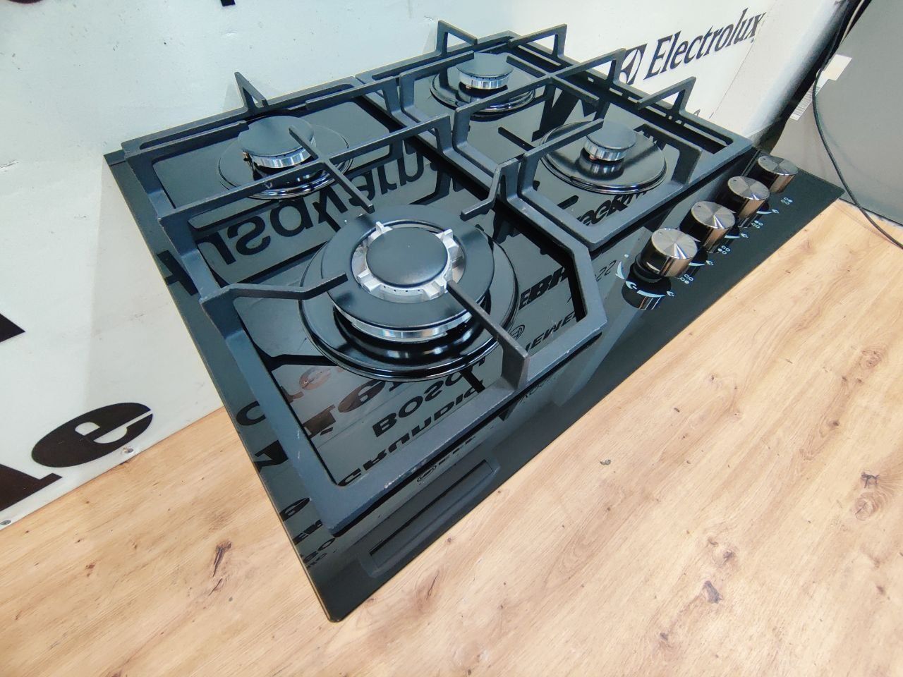 Газова варочна поверхня 60см Euromax E60-4021G.
