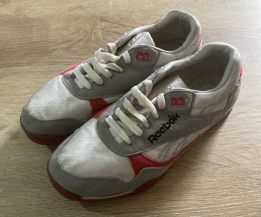 Ténis da Reebok n37 (para pista)