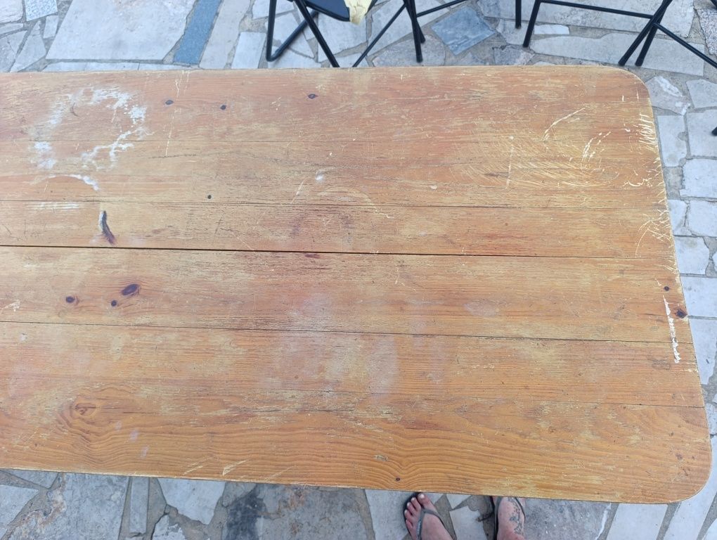 Mesa com 4 cadeiras