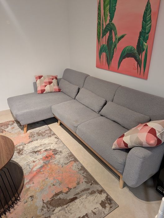 Sofá-cama com chaise longue para 3 pessoas