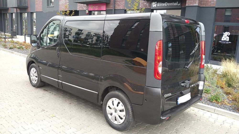opel vivaro 1.9 diesel 2005r 9 osobowy