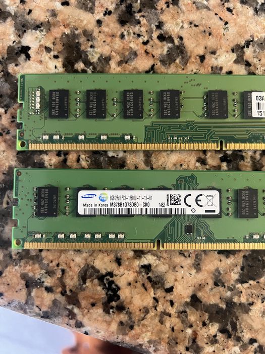 Memória RAM Samsung 8GBx2 DDR3 — 1600MHz