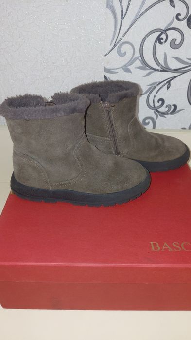 Сапожки Zara 28р