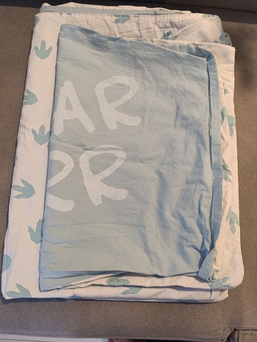 Pościel dziecięca do łóżeczka. 6 kompletów i prześcieradła