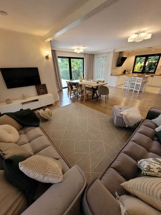 Wspaniały Extra piękny DOM na urodziny,chrzciny,roczek.170m2.duży.