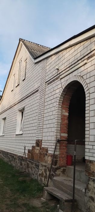 ПРОДАЖ будинку с.Флорине