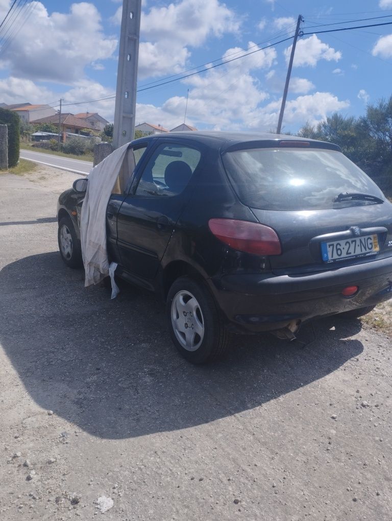 Peugeot 206 completo