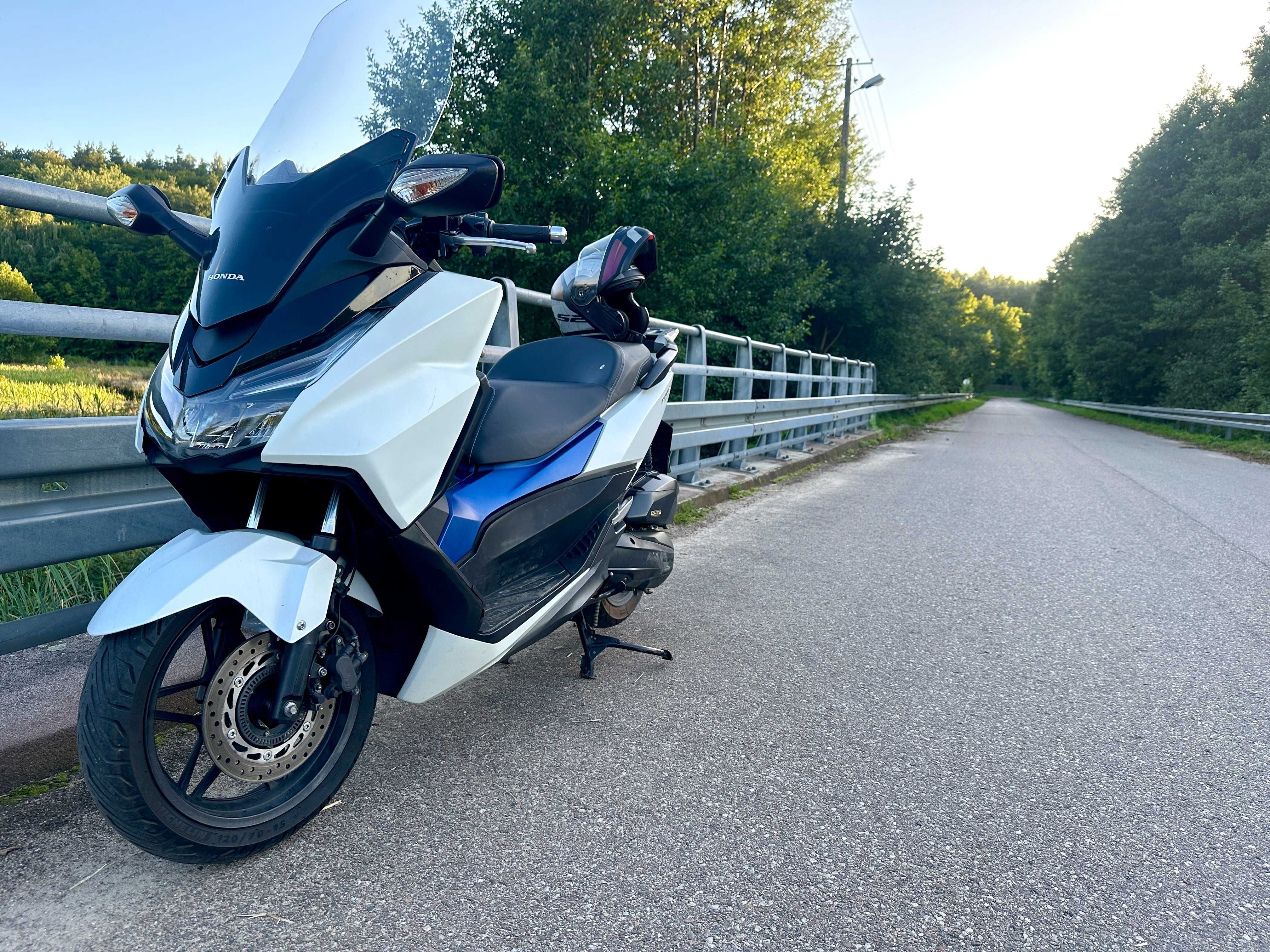Honda Forza NSS 125 cm mały przebieg