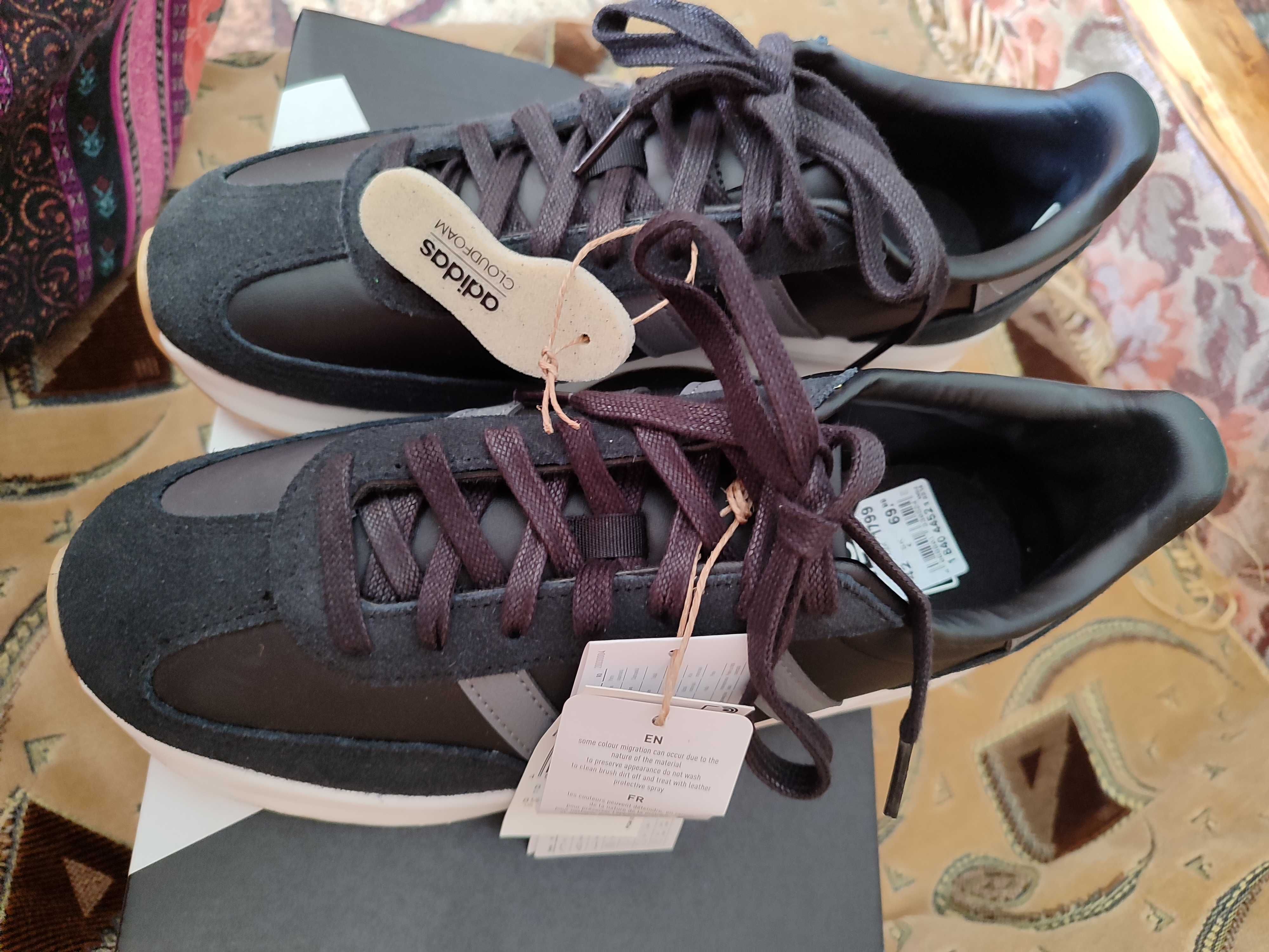 Кросівки бігові Нові  adidas оригінал на стопу 26-26,5 cм