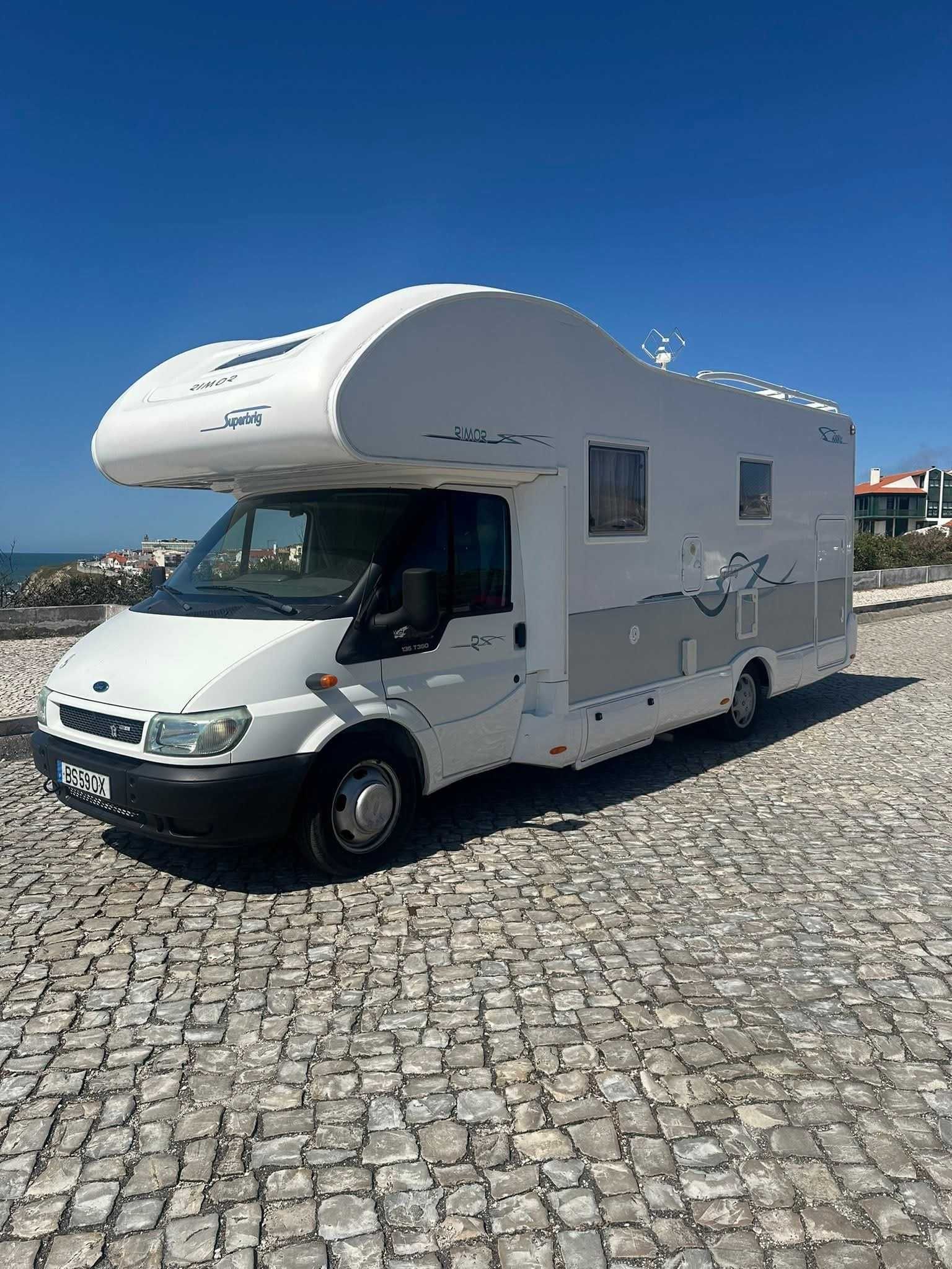 Autocaravana Ford