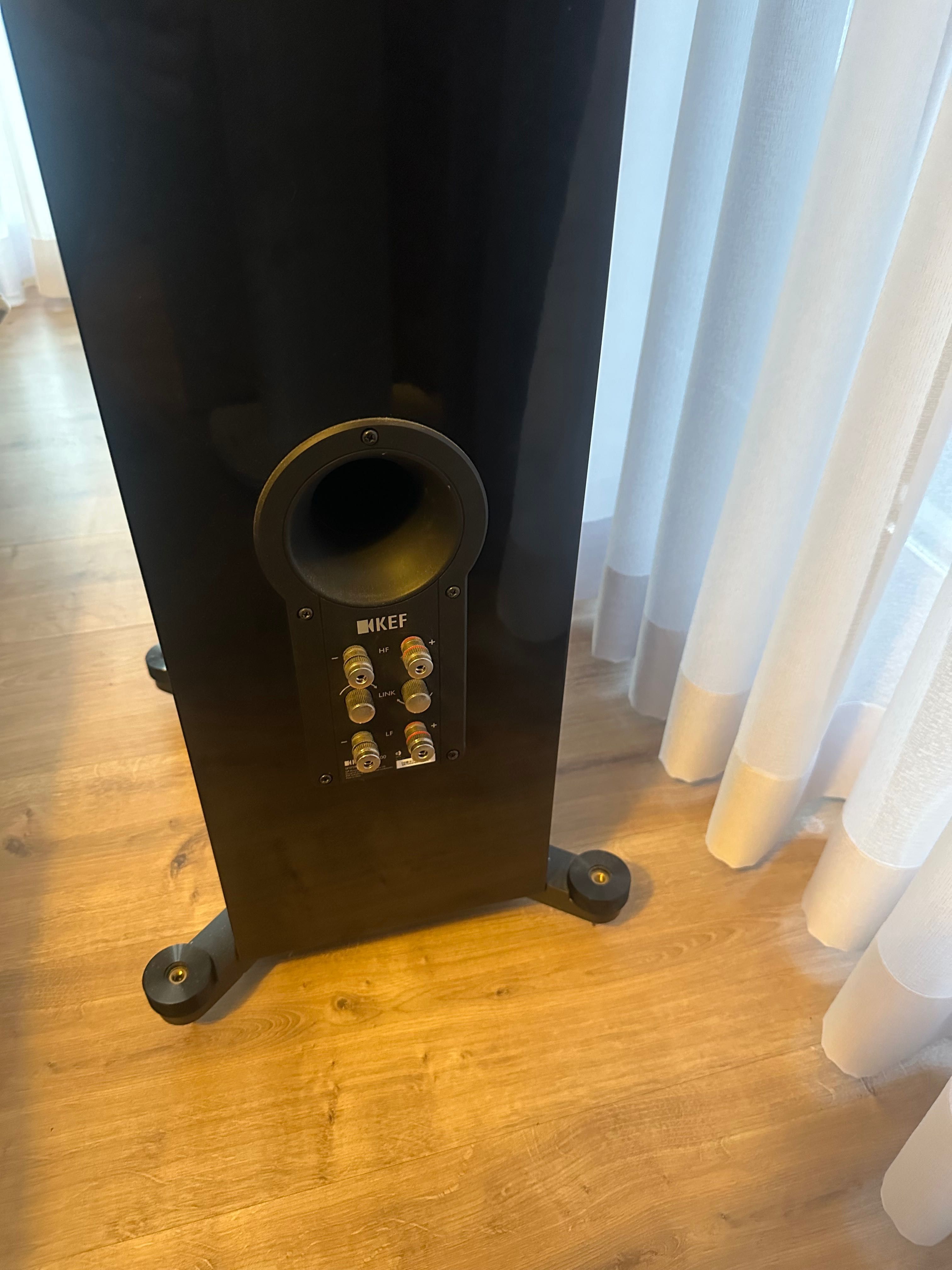 Kolumny KEF R700 piano black plus kable melodika 2x3m. !!!