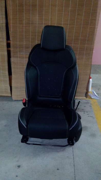Banco condutor Renault Megane 2015 NOVO