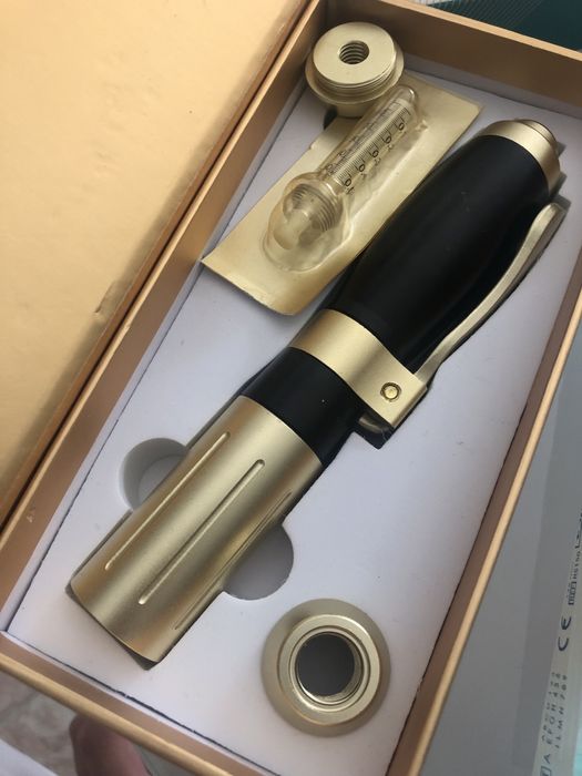 hyaluron pen + seringas + ácido hialuronico