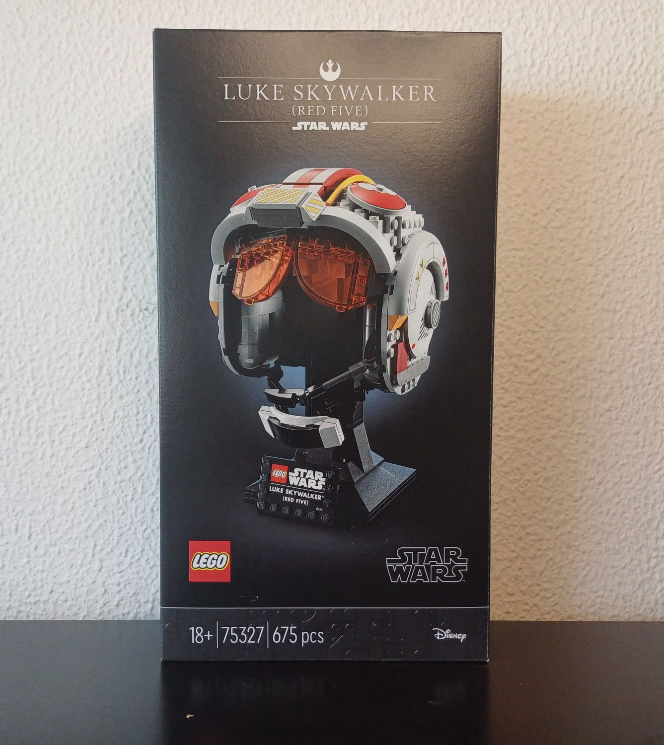 LEGO Luke Skywalker Red Five Helmet 75327