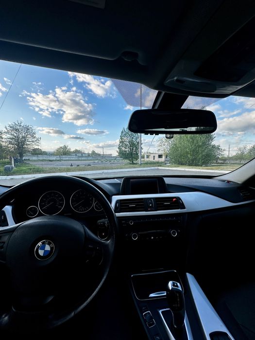 Продам бмв ф30 328 xdrive