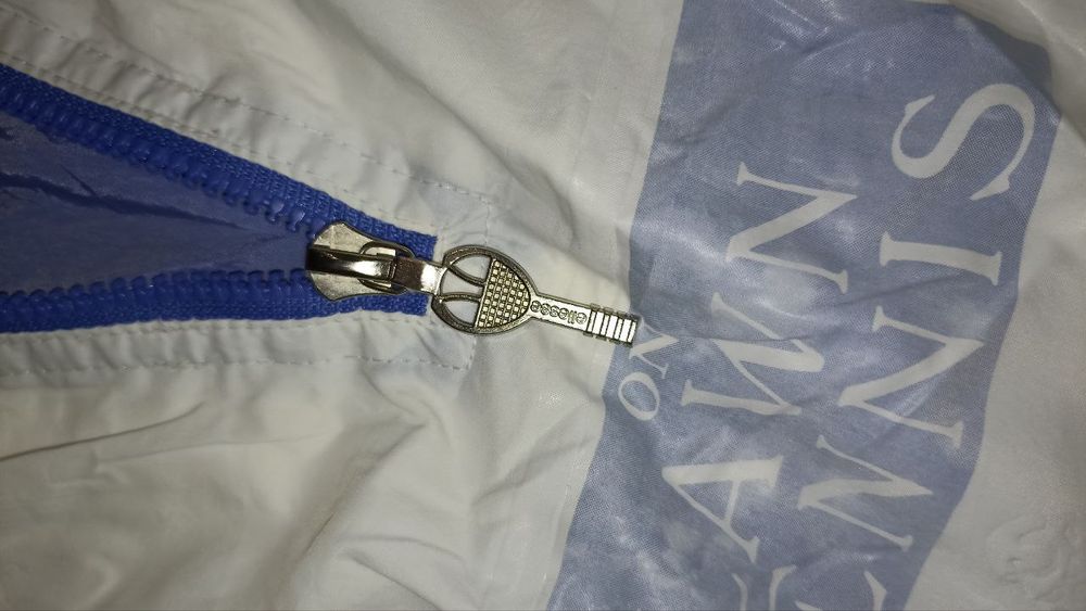 Ellesse вінтажний анорак розмір L-M