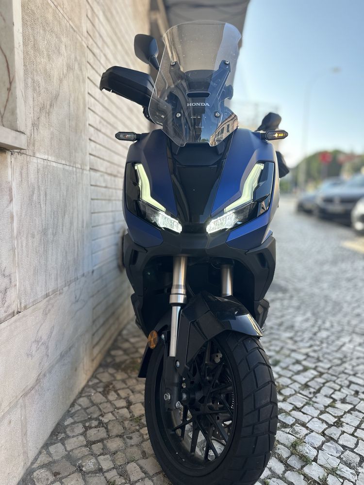 Maxi Scooter Honda ADV 350