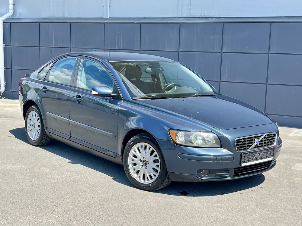 Продам срочно машину VOLVO S40 дизель