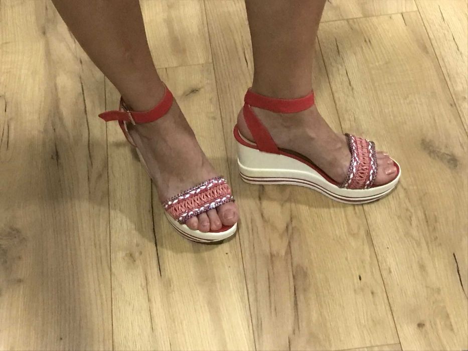 sandałki, leciutkie i wygodne - rozm.40