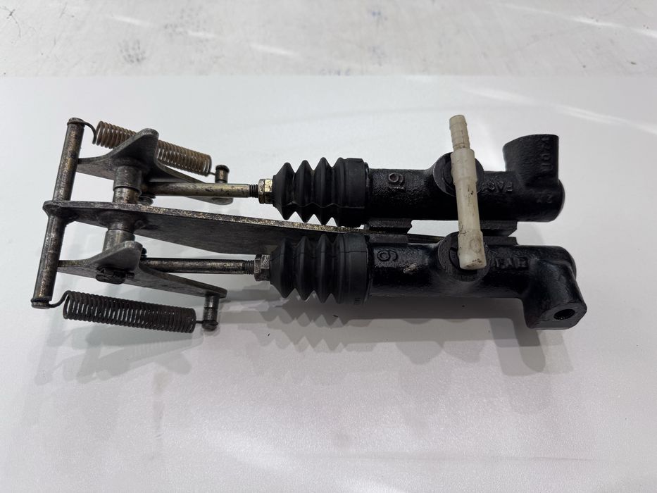 Цилиндры блокировок Мереседес Гелендваген