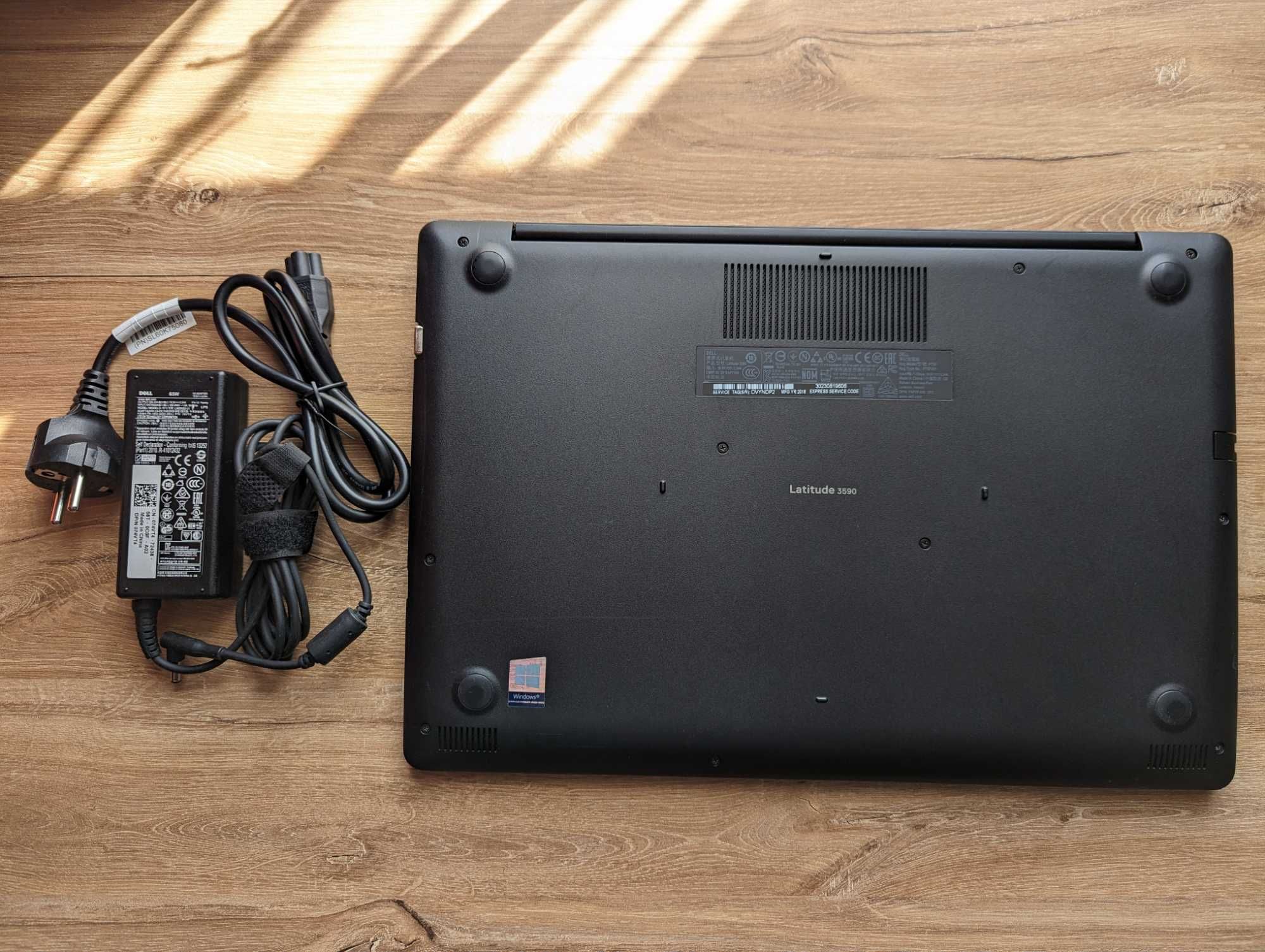 8 лог/яде Dell Latitude 3590 i7-8550U 15,6 8GB/256GB AMDRadeon R7 M460