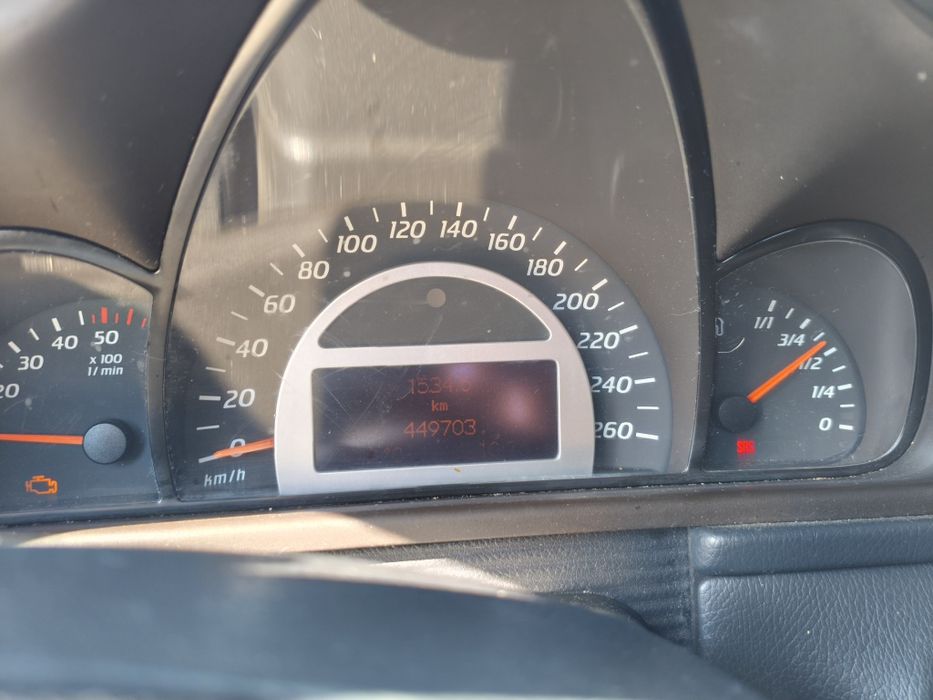 Продається авто Mercedes C200