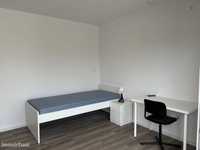 691145 - Quarto com cama de solteiro em apartamento com 8 quartos