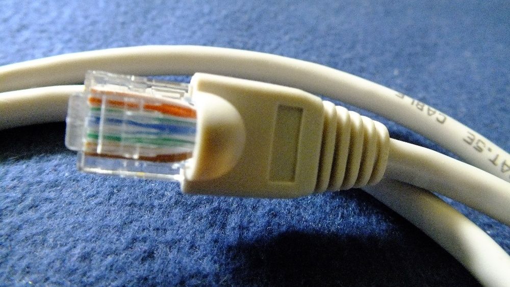 Kabel - internet, telefon stacjonarny