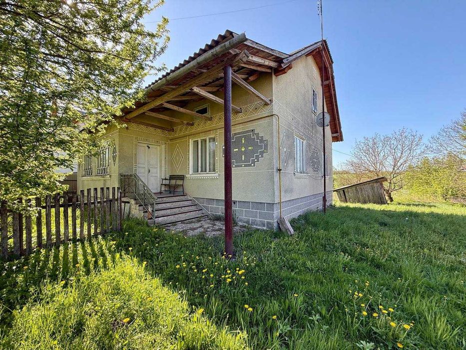 Продаж будинку с.Долішній Лужок