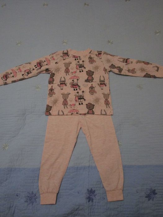Пижама хлопок, в хорошем состоянии. Размер 98