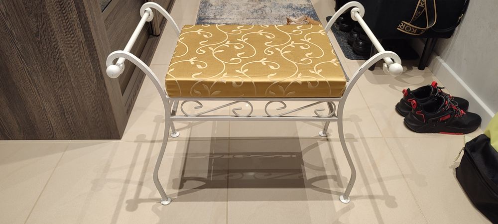 Pufa siedzisko krzesło