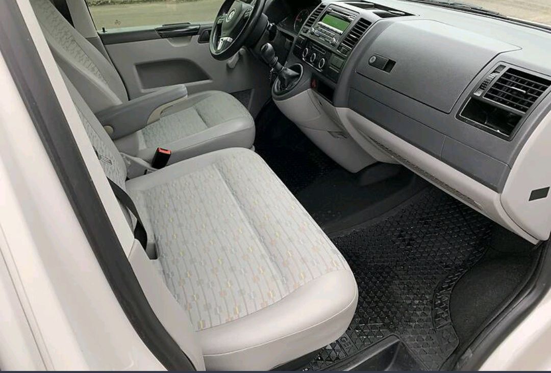 Продам Фольксваген Т5 ( Volkswagen T5)