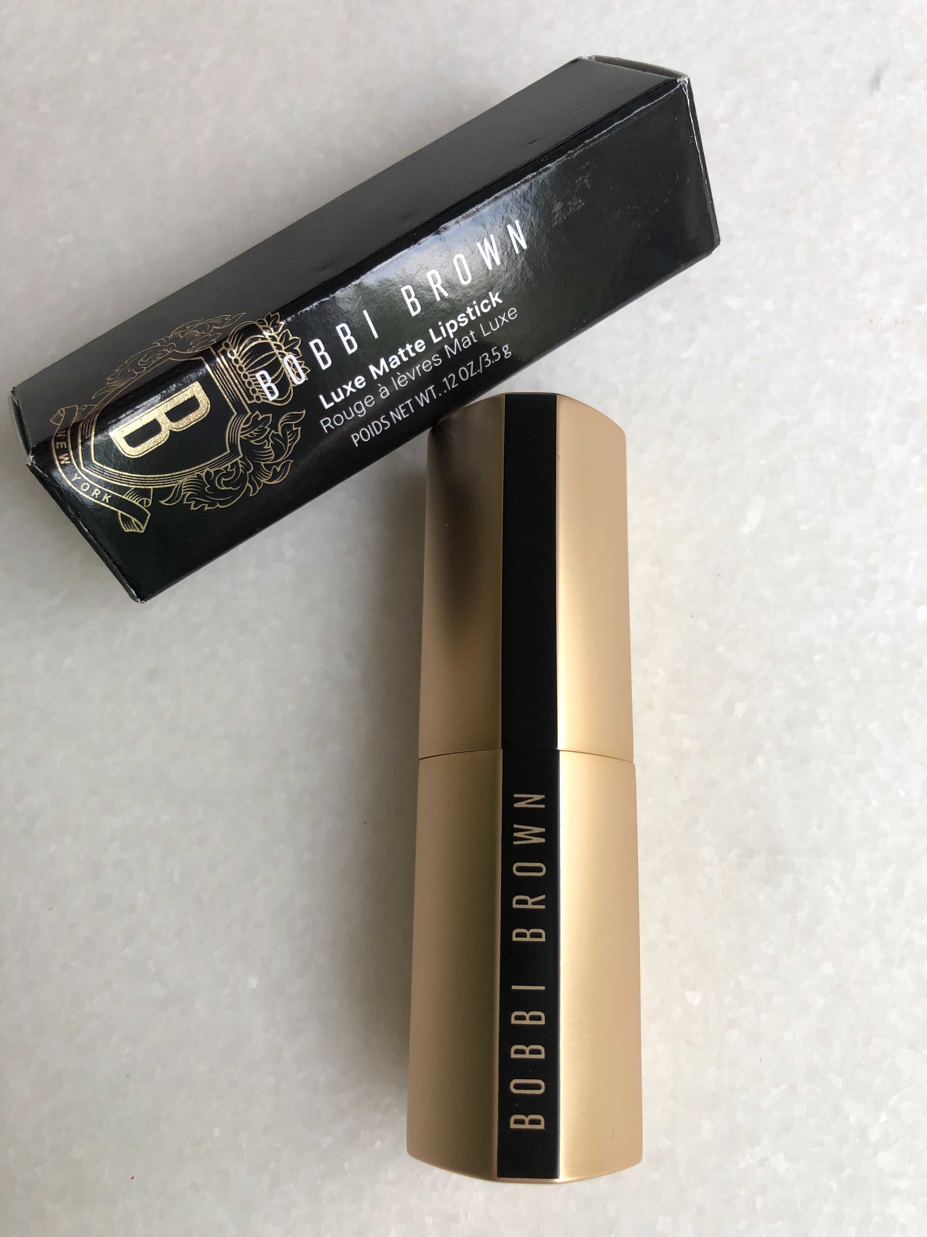 Szminka BOBBI BROWN Luxe Matte Lipstick