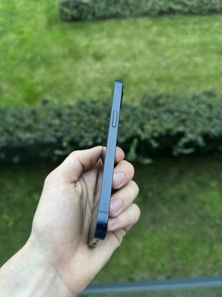Apple IPhone Айфон 13 128ГБ, Чорний, Неверлок, Оригінал
