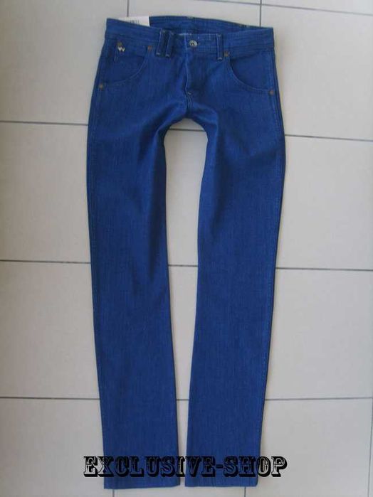 Damskie spodnie Wrangler Angelina jeansy rozmiar W28 L34 pas 78 cm