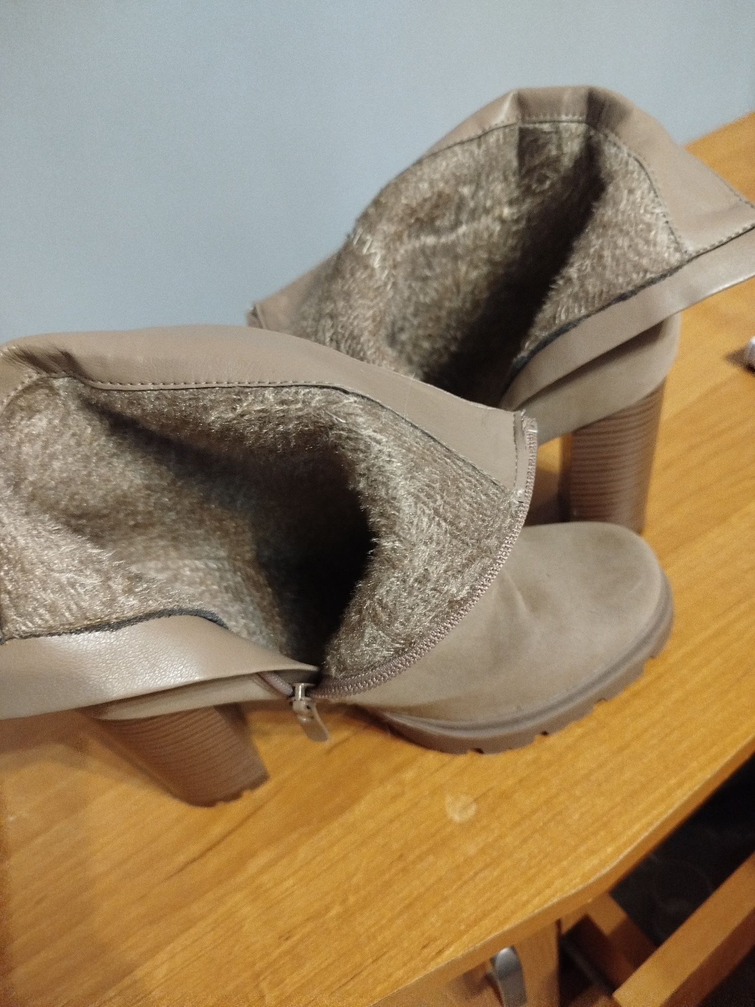 Sprzedam buty damskie