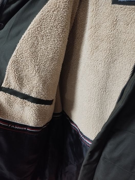 Терміново. Куртка чоловіча зимова, кольору хакі розмір 52