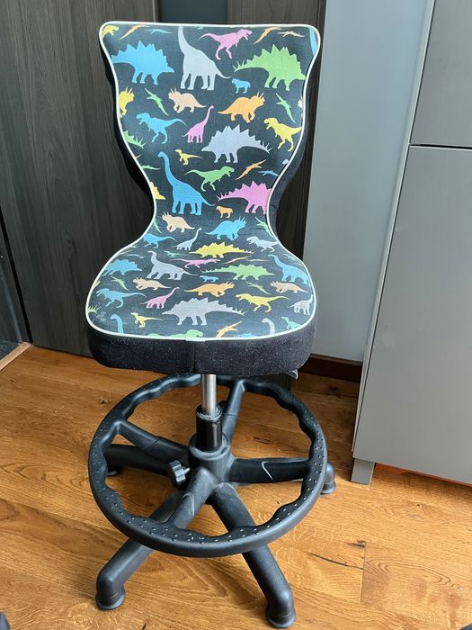 Krzesło Entelo do biurka dla dzieci 6-8