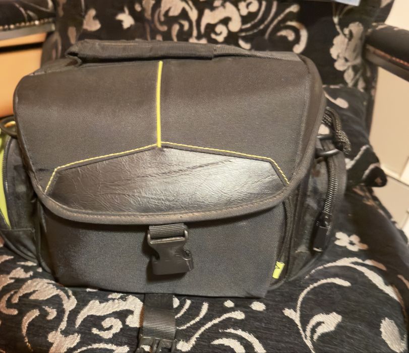 Maquina fotografica Nikon D3000