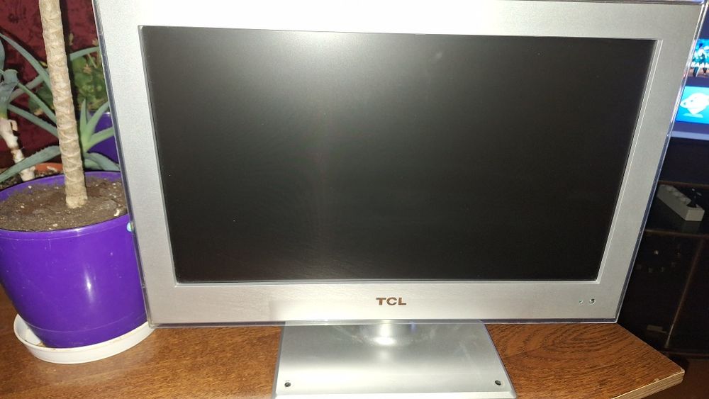 Продам телевізор в ідеальному стані 24 діагональ