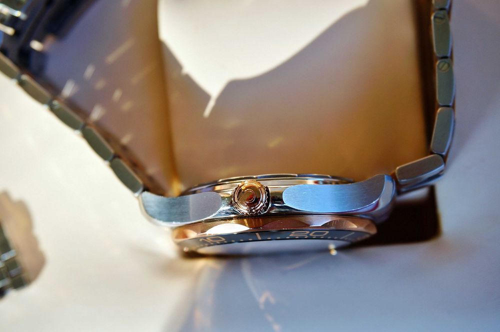 Omega 300m Gold bikolor Ref. 210.20.42.20.01.002 42mm złoto 18k OKAZJA