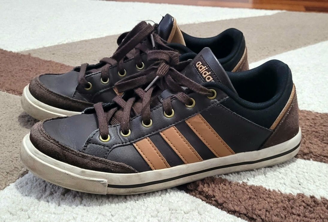 Adidas Cacity Low