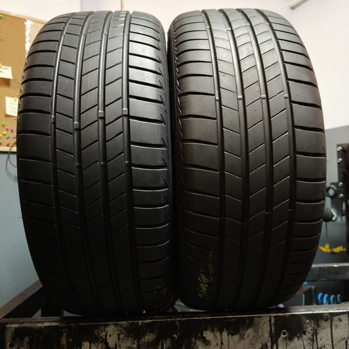225/45/18 Sprzedam parę opon letnich Bridgestone