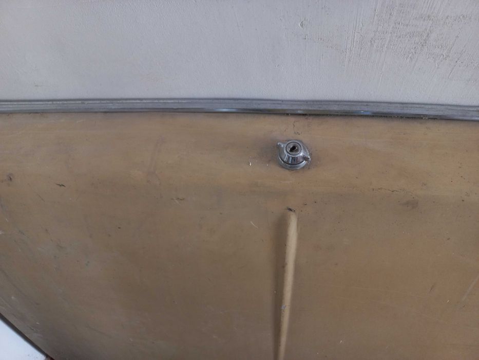 Крышка багажника Волга ГАЗ 2401