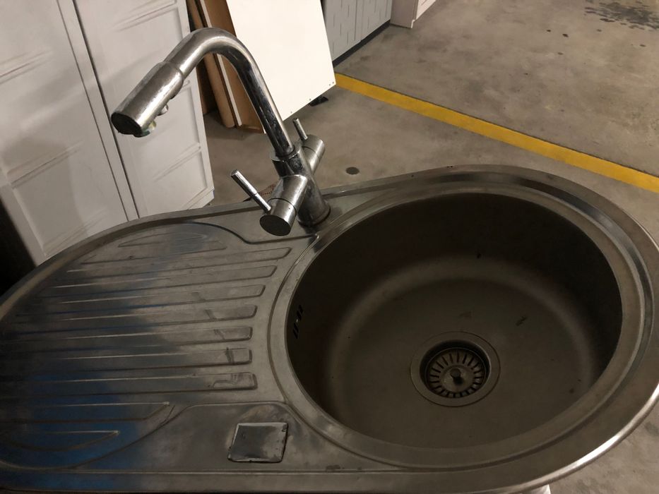 Lava louça com acessórios