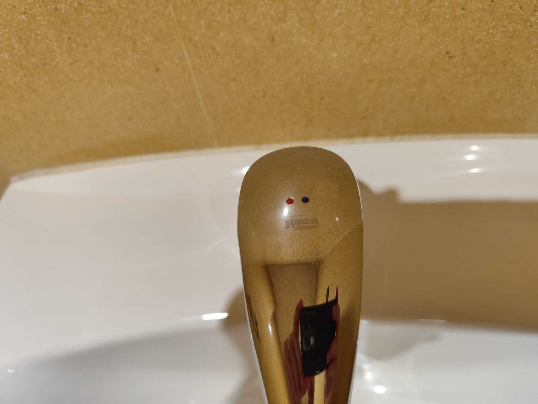 Lavatório de pé ROCA com Torneira ROCA